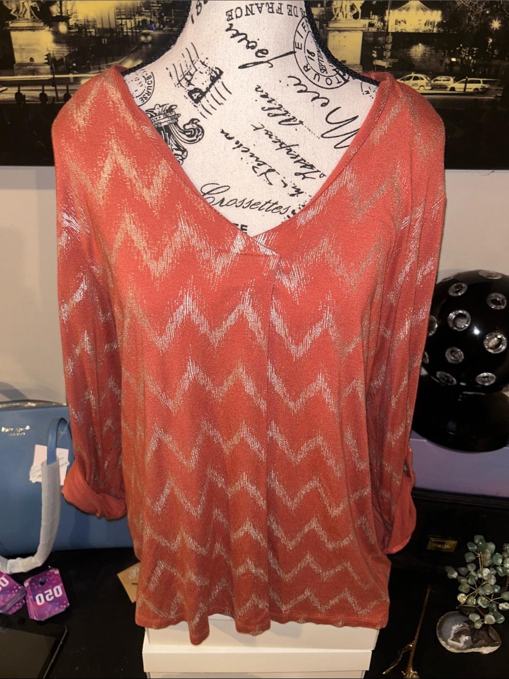 Bobeau small Coral Chevron V-Neck Tunic with Metallic Accent